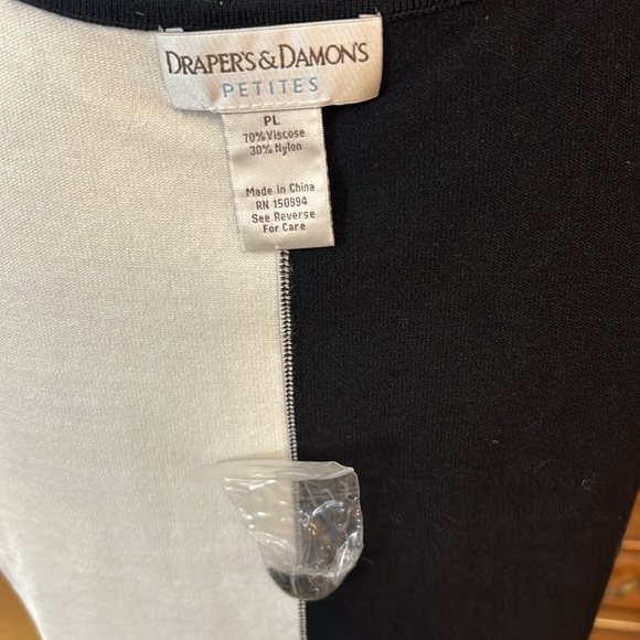 Drapers & Damons Petites NWOT Black and White Color Block Beaded Sweater Set. - Picture 13 of 16